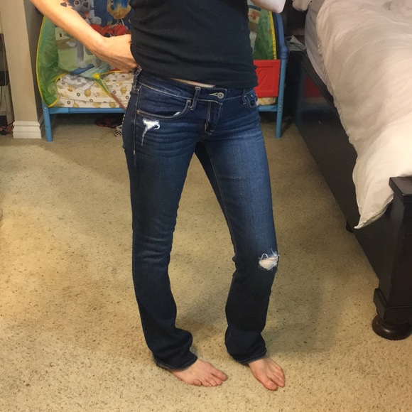 Hollister Denim - 💙Like New Hollister Straight leg jeans💙